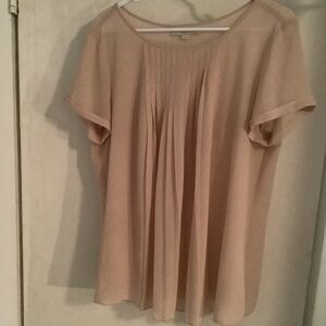Pretty LOFT shirt in blush